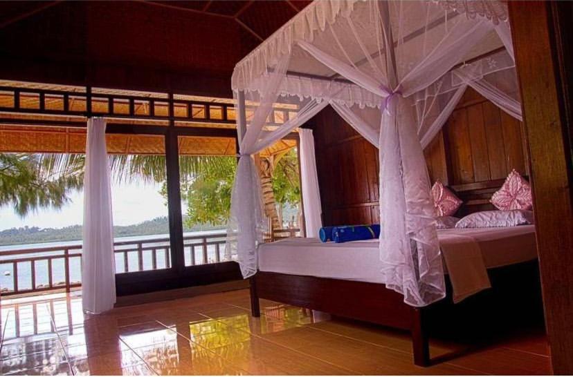 Bolilanga Island Resort - Togean Island Angkayo Exterior photo